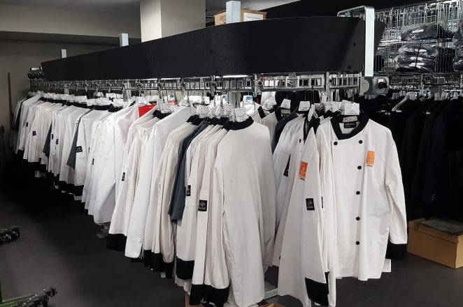 Convoyeur à vêtements